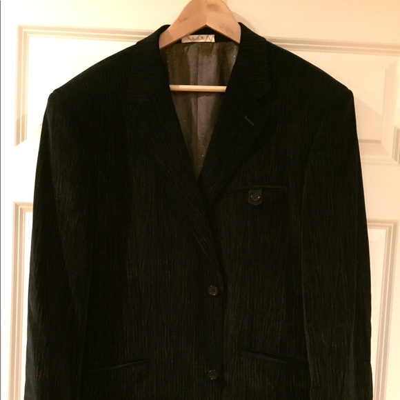 Formal Tuxedos - Picture 1 of 2